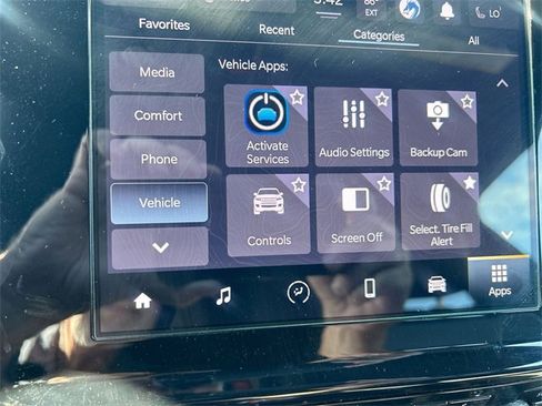 Used 2024 Jeep Grand Cherokee L Altitude image 22