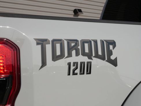 New 2026 Ford F250 Lariat w/ Black Appearance Package AWD/4WD image 10