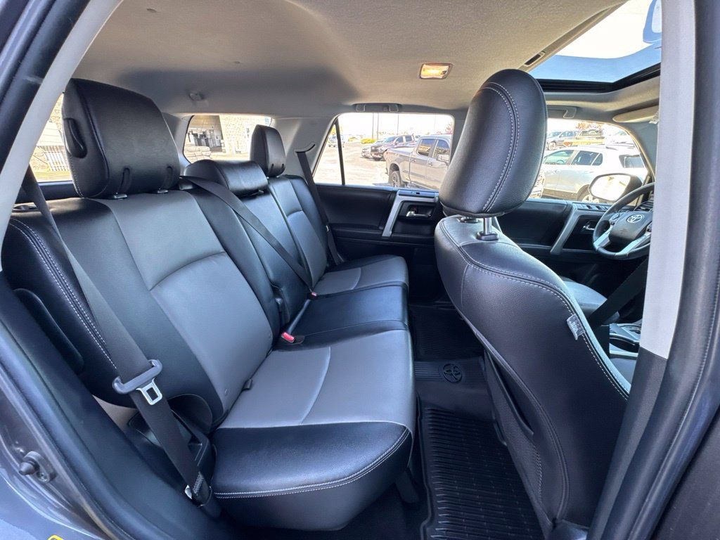 Used 2022 Toyota 4Runner SR5 Premium w/ Moonroof Package AWD/4WD image 36