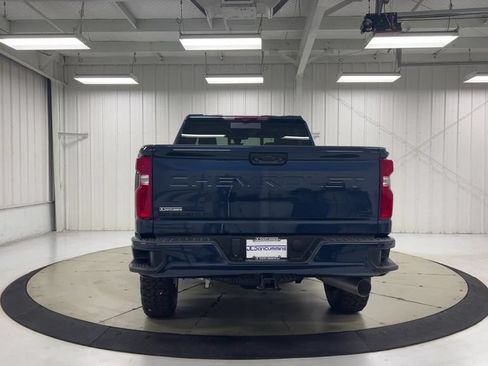 Used 2022 Chevrolet Silverado 2500 LTZ w/ LTZ Plus Package AWD/4WD image 7