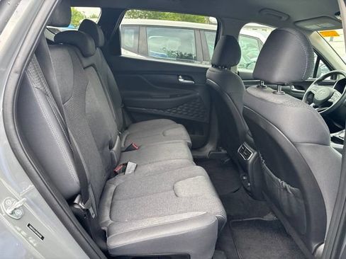 Used 2023 Hyundai Santa Fe SEL AWD/4WD image 9