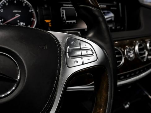 Used 2014 Mercedes-Benz S 550 Sedan image 17