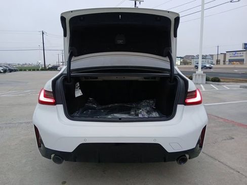 New 2025 BMW 330i Sedan w/ M Sport Package image 9