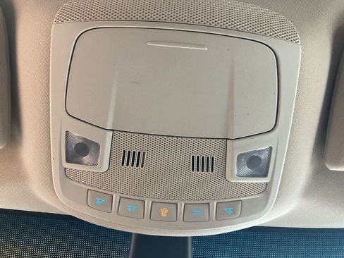 Used 2024 Ford Edge SEL image 21