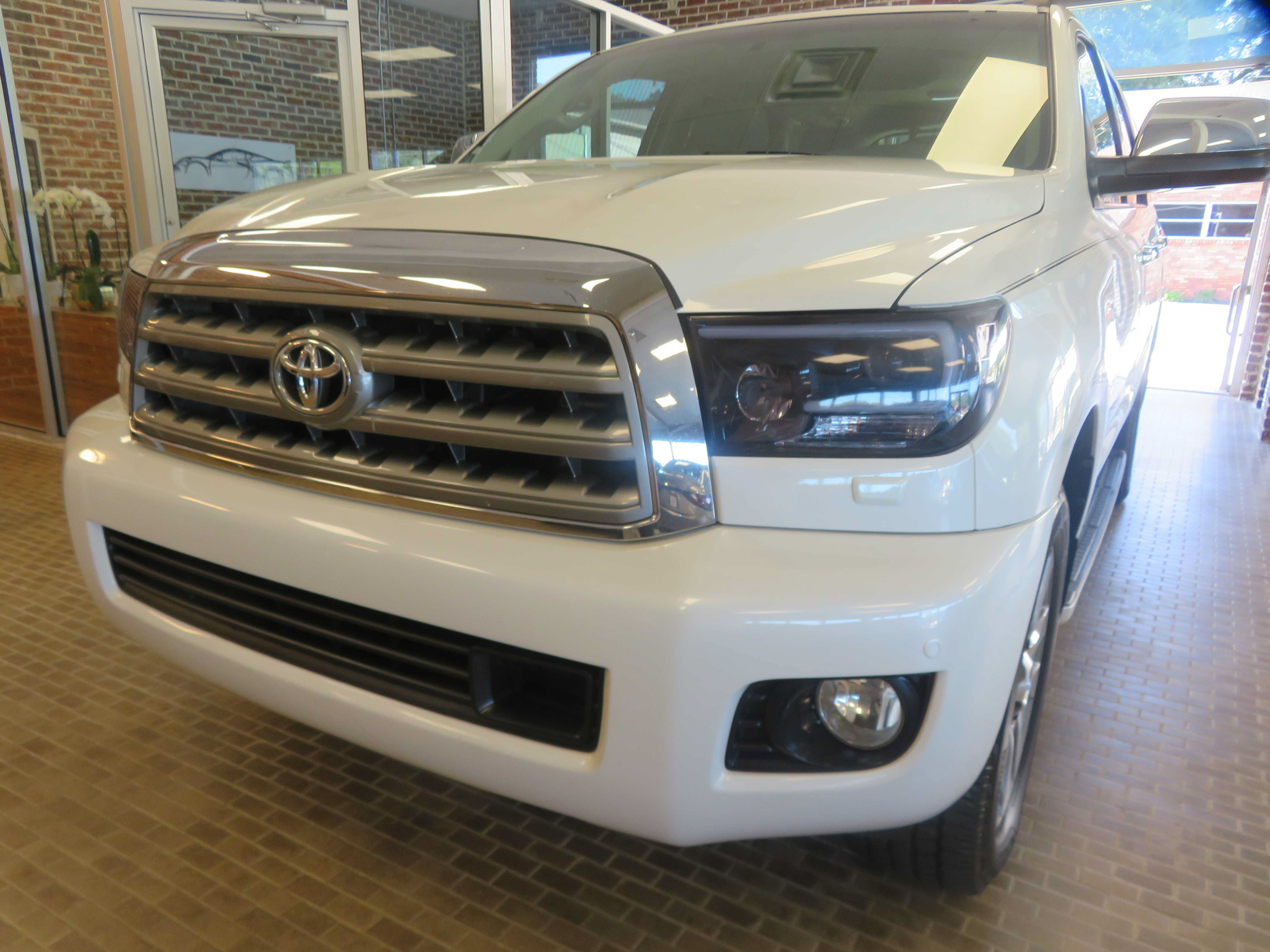 Used 2012 Toyota Sequoia Platinum AWD/4WD image 62