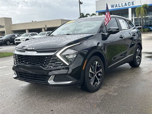 Certified 2023 Kia Sportage EX image 2