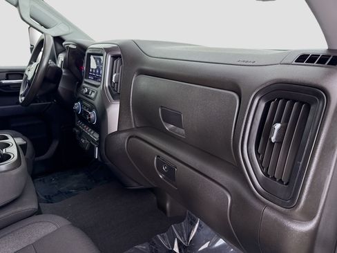 Used 2024 Chevrolet Silverado 2500 Custom w/ Custom Value Package RWD image 30
