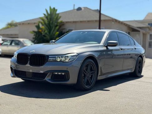 Used 2016 BMW 740i RWD image 6
