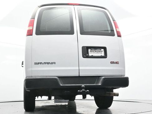 Used 2018 GMC Savana 2500 w/ Enhanced Convenience Package RWD image 43