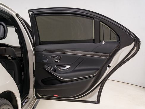 Used 2020 Mercedes-Benz S 63 AMG 4MATIC Sedan image 28