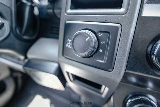 Used 2020 Ford F250 4x4 Crew Cab Super Duty image 48
