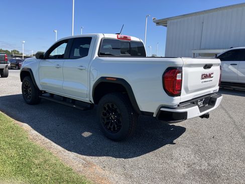 New 2026 GMC Canyon Elevation image 5