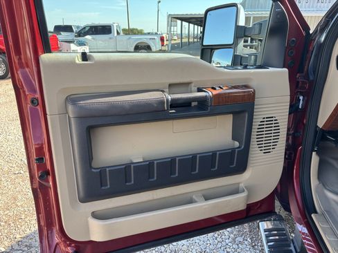 Used 2016 Ford F250 King Ranch w/ King Ranch w/Chrome Package image 17