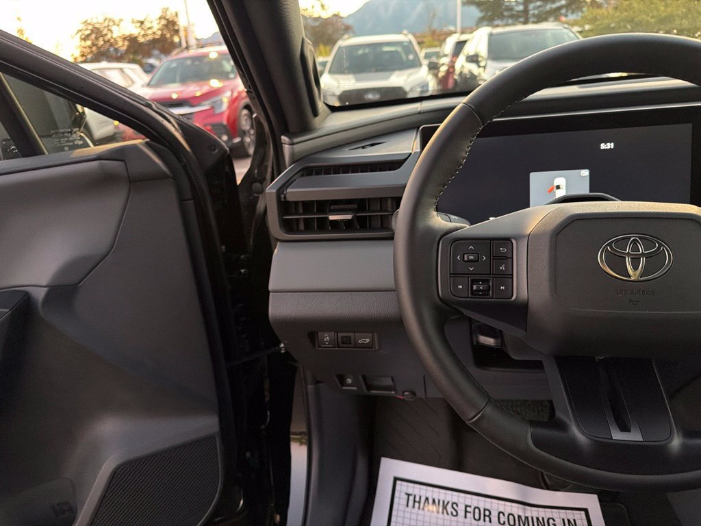 Used 2026 Toyota RAV4 XSE w/ Weather Package AWD/4WD image 26