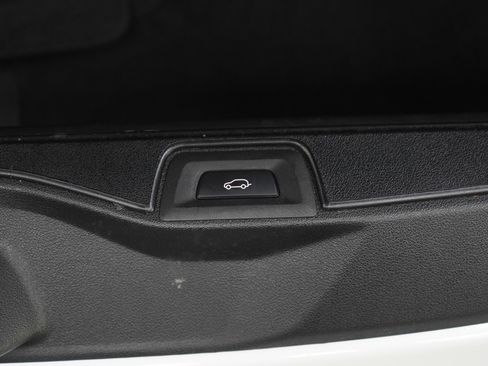 Used 2024 BMW X5 xDrive40i image 17