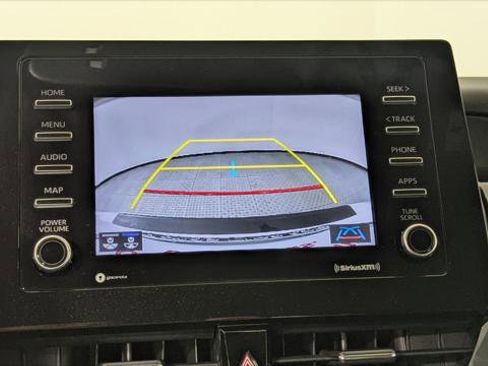 Used 2022 Toyota Camry SE w/ Convenience Package image 29