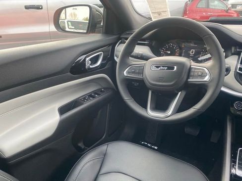 New 2026 Jeep Compass Limited image 32