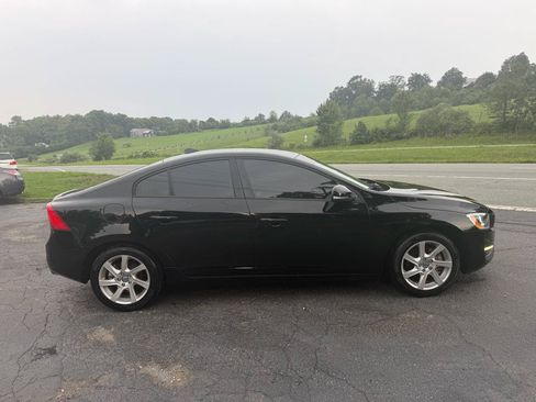 Used 2014 Volvo S60 T5 FWD image 8