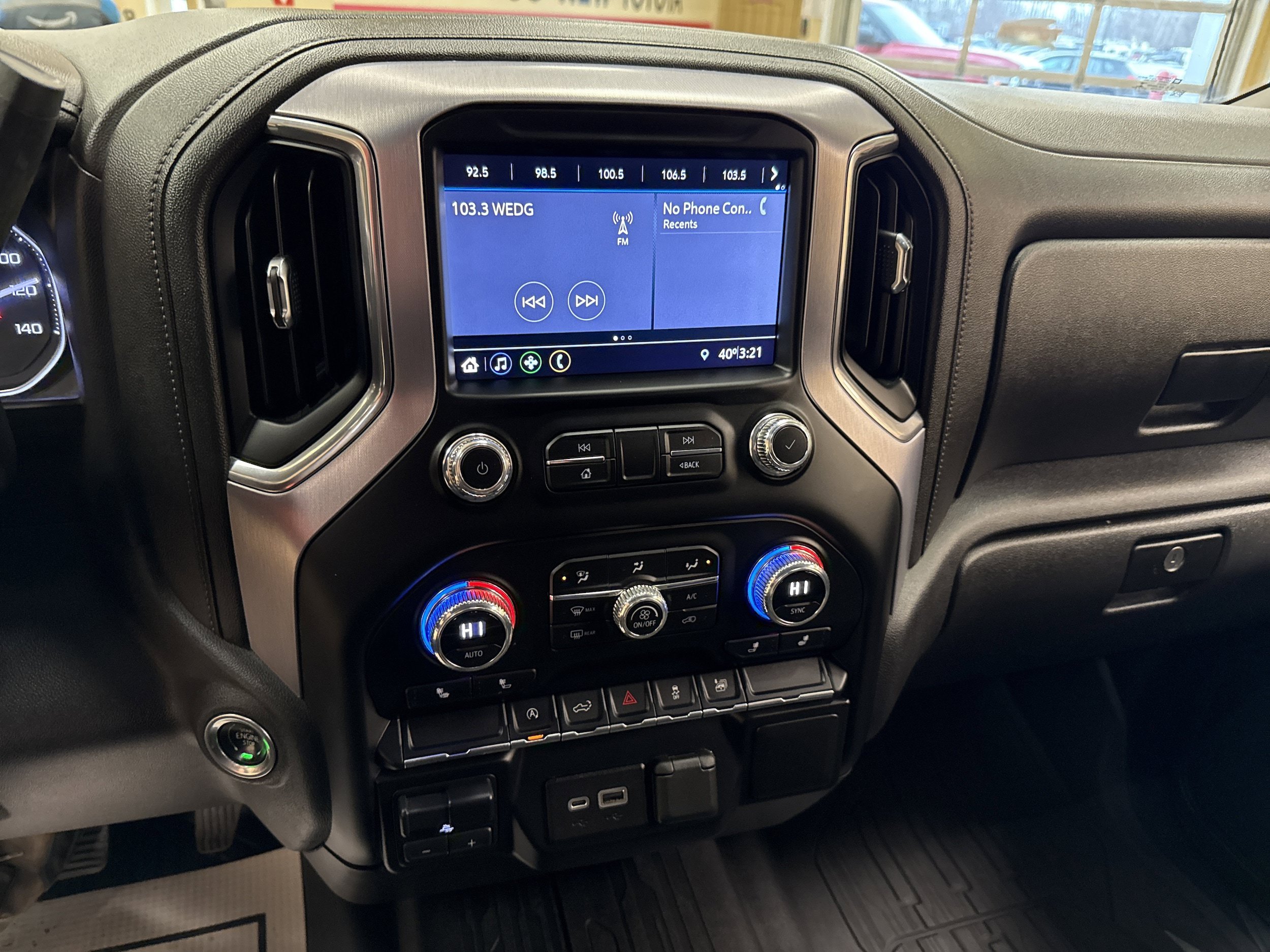 Used 2020 GMC Sierra 1500 Elevation w/ Elevation Value Package AWD/4WD image 35