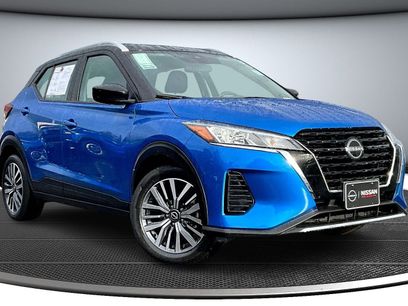 Used 2023 Nissan Kicks SV