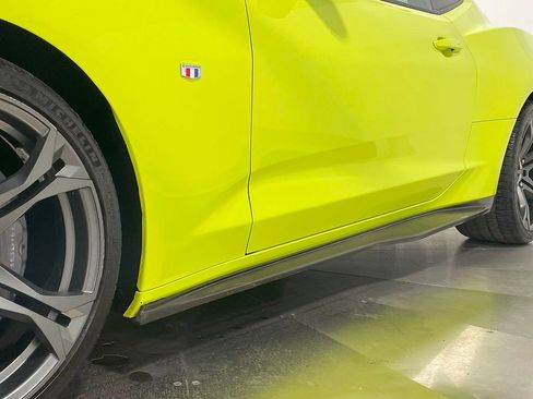 Used 2021 Chevrolet Camaro SS image 32