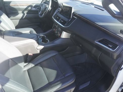 Used 2023 Chevrolet Tahoe Z71 w/ Luxury Package image 22