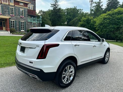 Used 2020 Cadillac XT5 Premium Luxury AWD/4WD image 10