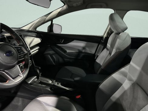 Used 2022 Subaru Crosstrek 2.0i Premium image 11