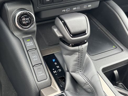 Used 2025 Toyota Land Cruiser w/ Premium Package AWD/4WD image 16