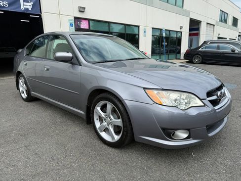 Used 2008 Subaru Legacy 2.5i Limited AWD/4WD image 8