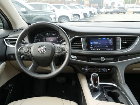 Certified 2021 Buick Enclave Essence image 19