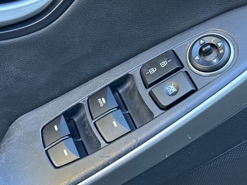 Used 2013 Hyundai Elantra GT w/ Tech Pkg image 12