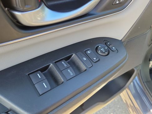 Used 2022 Honda CR-V EX-L image 26