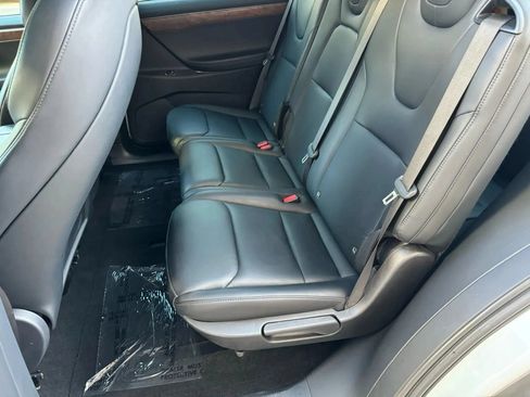 Used 2020 Tesla Model X Long Range AWD/4WD image 14