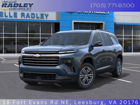 New 2026 Chevrolet Traverse LT image 8