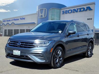Used 2023 Volkswagen Tiguan SE