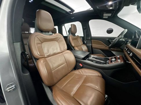 Used 2022 Lincoln Aviator Reserve w/ Equipment Group 201A RWD image 29