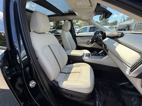 Used 2024 MAZDA CX-90 Plug-In Hybrid w/ Premium Plus AWD/4WD image 22