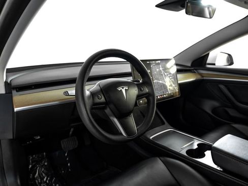 Used 2021 Tesla Model 3 Long Range AWD/4WD image 2