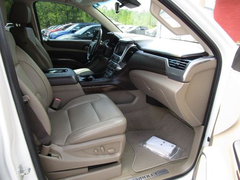 Used 2017 Chevrolet Tahoe LT w/ Texas Edition Package RWD image 29