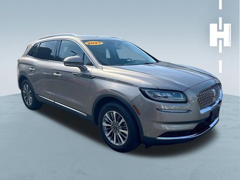Used 2021 Lincoln Nautilus FWD w/ Equipment Group 101A image 1