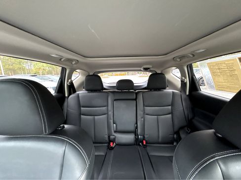 Used 2018 Nissan Murano Platinum w/ Cargo Package image 35