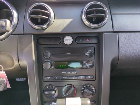 Used 2006 Ford Mustang GT image 16