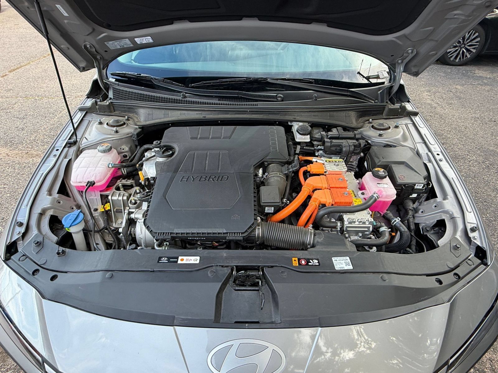 Used 2026 Hyundai Elantra Hybrid FWD image 31
