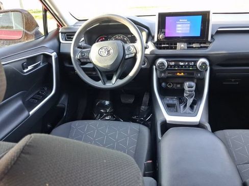Used 2023 Toyota RAV4 XLE w/ Convenience Package FWD image 8