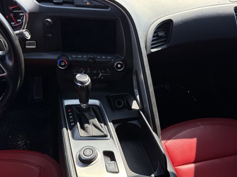 Used 2018 Chevrolet Corvette Stingray Convertible w/ 1LT image 15