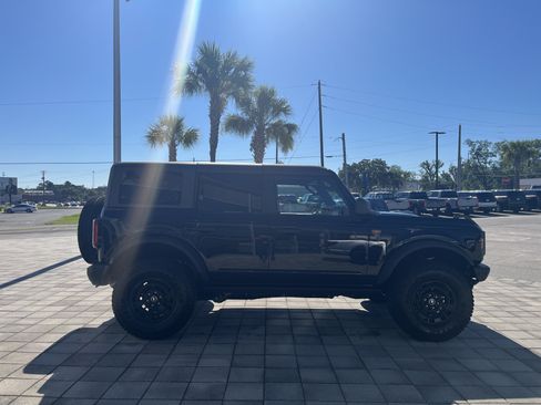 New 2026 Ford Bronco Badlands w/ Sasquatch Package AWD/4WD image 7