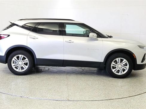 Used 2021 Chevrolet Blazer LT FWD image 9