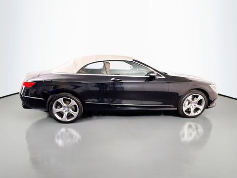 Used 2017 Mercedes-Benz S 550 Cabriolet image 11