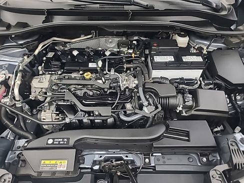Used 2026 Toyota Corolla Cross LE FWD image 37